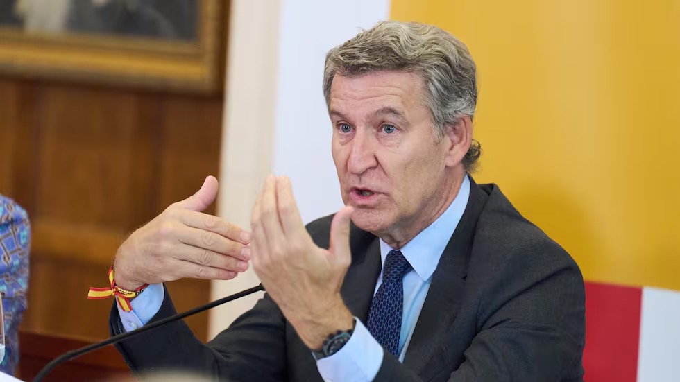 Feijóo promete implantar a nivel nacional la ley del concebido no nacido de Ayuso si llega al Gobierno
