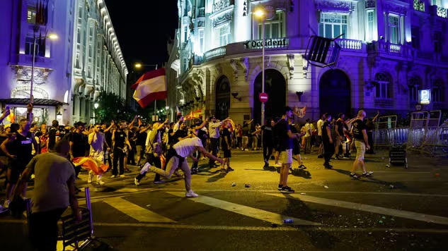 El delegado del Gobierno en Madrid condena "los actos violentos" en la manifestación en apoyo a Ceuta: "La violencia nunca es el camino"
